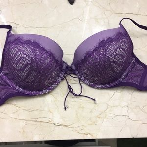 Victoria secret bra sz 36B
